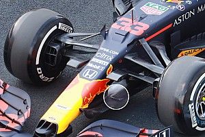 Red Bull: c'è un doppio soffiaggio nel cape della RB16!