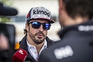Nézd újra Alonso szimulátoros debütálását: volt ott minden... (videó)