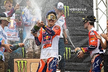 Vreugde en teleurstelling voor Team NL na podiumplaats in Motocross of Nations