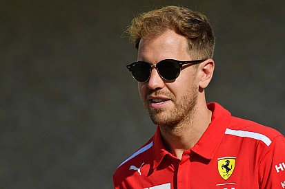 Vettel: Gelecek yıl daha güçlü bir pakete sahip olmalıyız