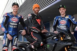 In beeld: Lewis Hamilton test een Yamaha Superbike in Jerez