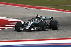 Hamilton op pole voor titel in Austin, dertiende startplek Verstappen