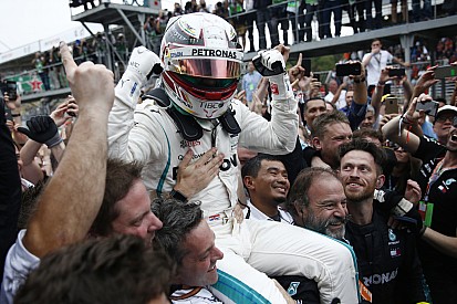 Brezilya GP: Ocon, Verstappen'e çarptı, Hamilton kazandı!