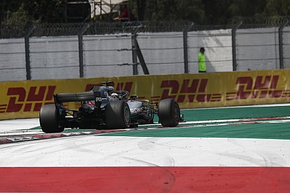 Hamilton: Silverstone és Budapest is fontos volt, de még meg kell nyerni az utolsó futamokat
