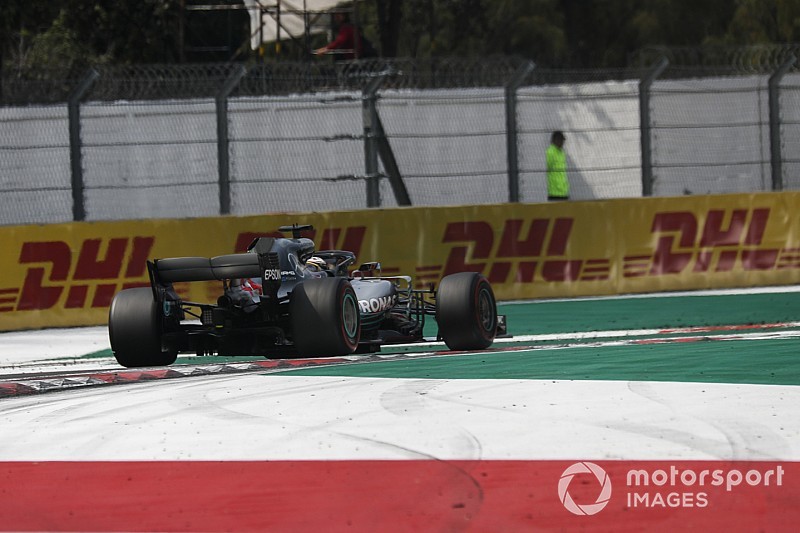 Hamilton: Silverstone és Budapest is fontos volt, de még meg kell nyerni az utolsó futamokat