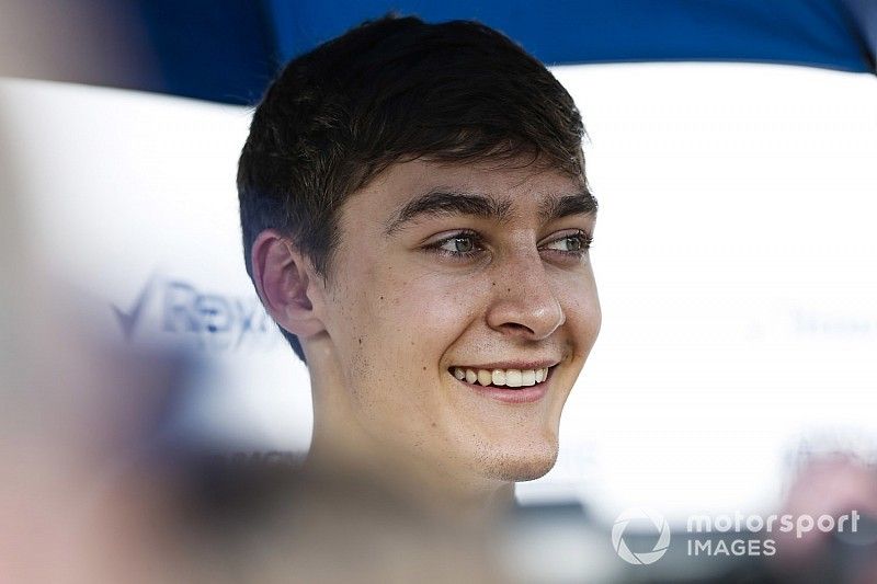 Russell: "Nagyon pozitív volt az első tesztem a Williamssel"