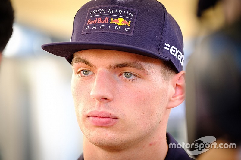 Verstappen prega paciência para aliança entre Red Bull e Honda