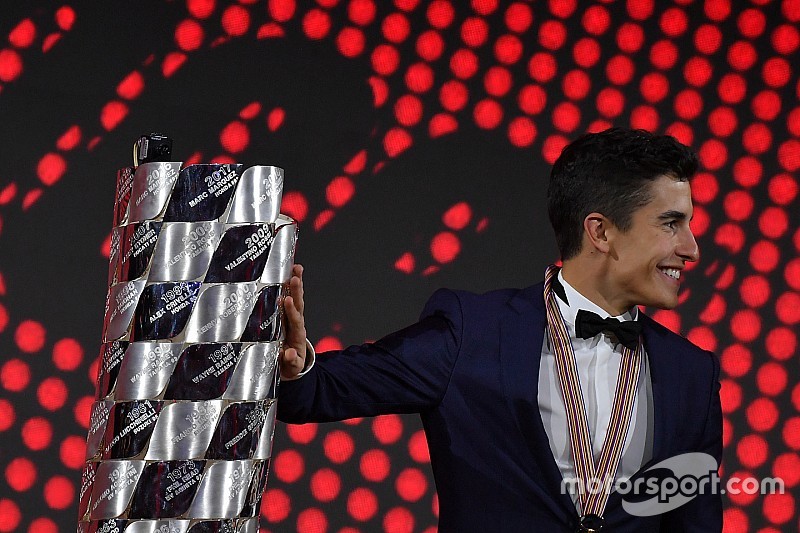 Marquez-Arzt verwundert: "Wie konnte er mit dieser Schulter Weltmeister werden?"
