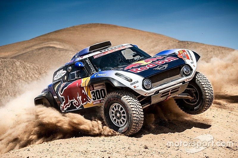 #300 X-Raid Mini JCW Team: Carlos Sainz, Lucas Cruz