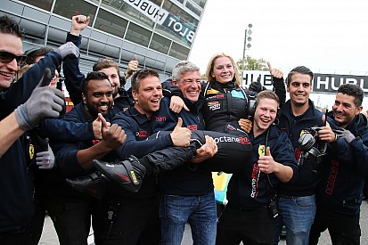 Fabienne Wohlwend championne du monde AM lors des Ferrari World Finals !