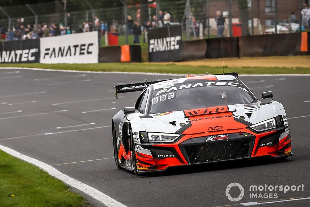 GTWC: Weerts-Vanthoor e WRT sono Campioni Sprint a Brands Hatch