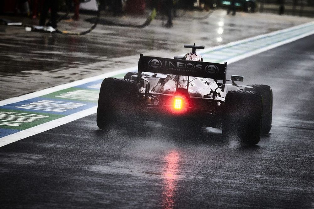 Lewis Hamilton, Mercedes W12