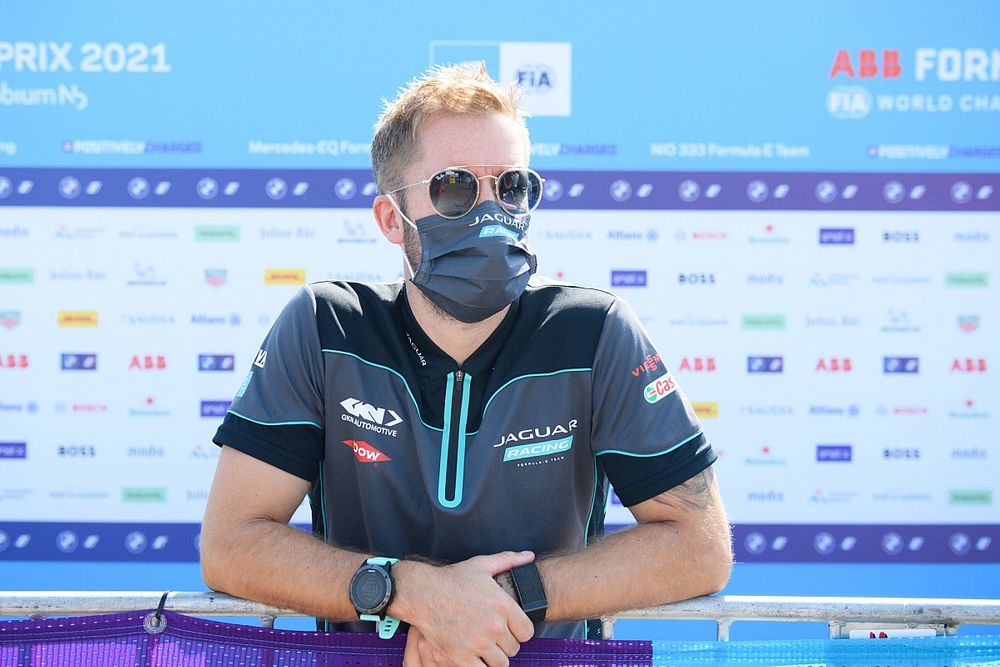 Sam Bird Jadi Guru Gokart di Arab Saudi
