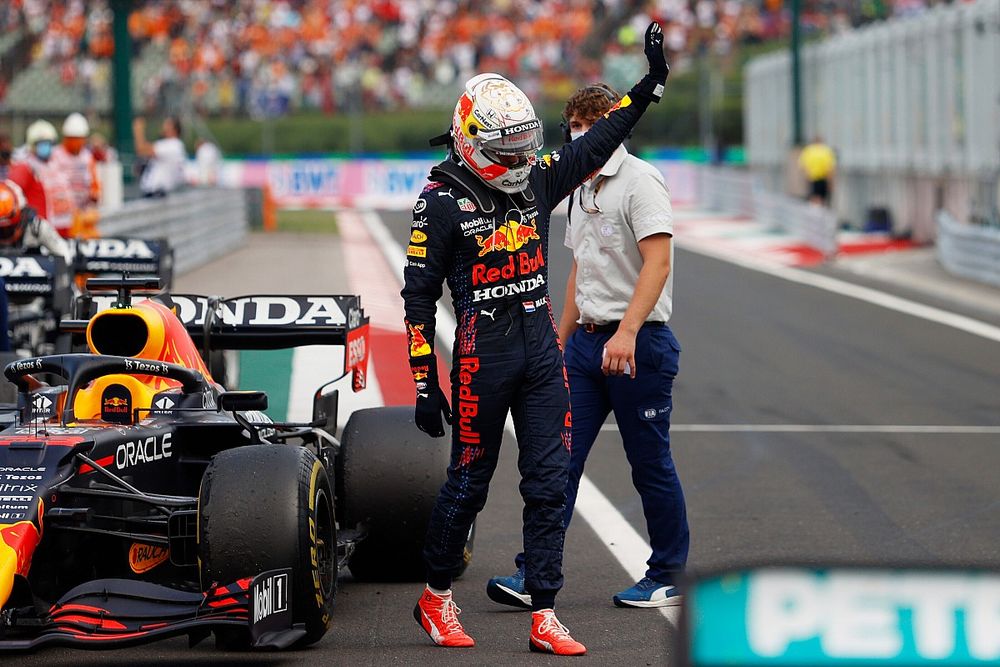 Newey: "Verstappen şampiyonluk için gereken her şeye sahip"