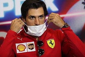 Carlos Sainz ‘Kecewa’ Charles Leclerc Mampu Cepat di Istanbul Park