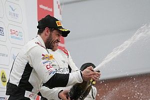 Fletcher "had no idea" British GT Oulton win was on due to radio issue