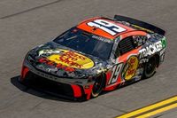 Briscoe logra una hist&oacute;rica pole para Toyota en las 500 millas de Daytona