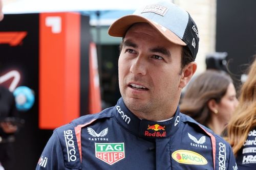 Coulthard admite que era "incómodo" hablar de Checo Pérez en Red Bull