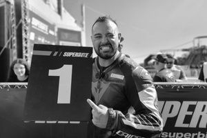 Piloto do Moto1000GP morre após acidente durante etapa de Curvelo