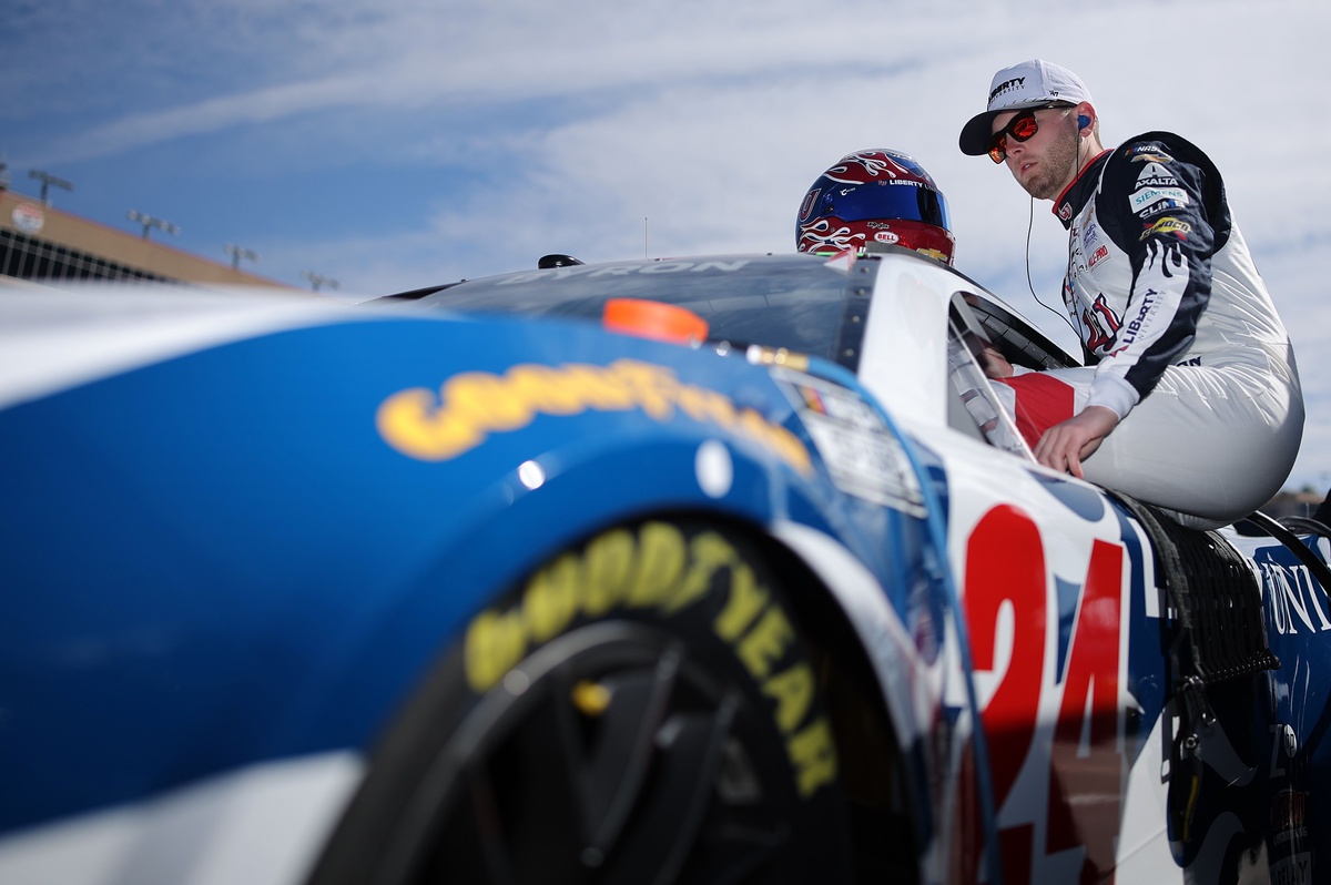 NASCAR catches Hendrick making unapproved adjustments, penalizes William Byron