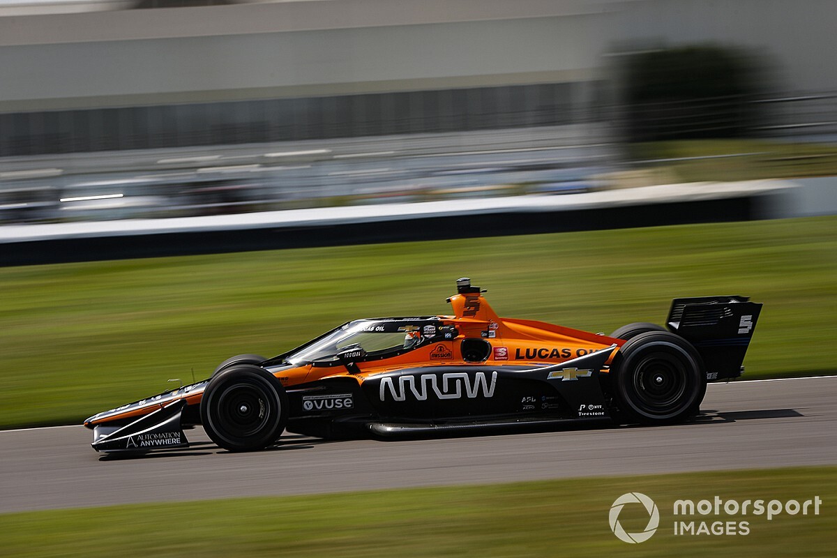 O'Ward en cuarto en práctica en Indianápolis con Power al frente