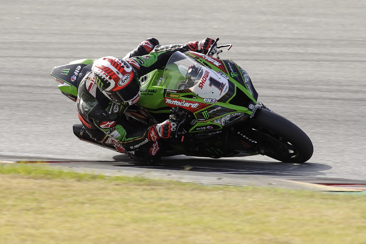 Rea leads Redding in Barcelona World Superbike test