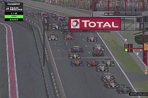 Ферстаппен выиграл очередные кибергонки, Баттон проехал два круга