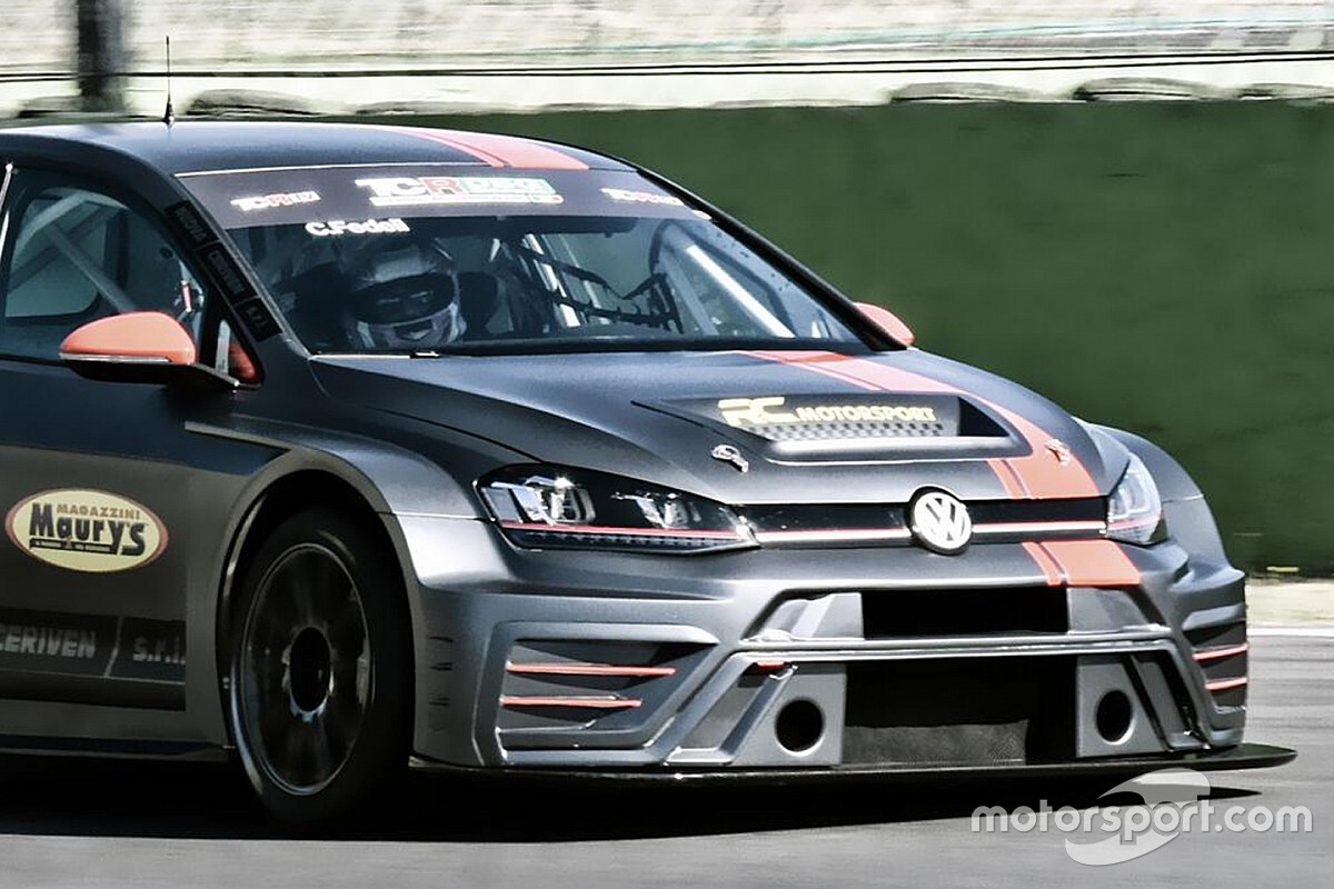 TCR Italy: 120 giri per Fedeli e Paolino a Vallelunga con le Golf