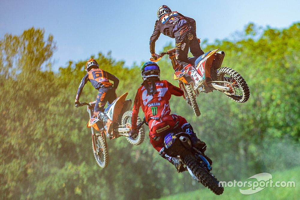 Jorge Prado, Red Bull KTM Factory Racing, Jeremy Seewer, Monster Energy Wilvo Yamaha Factory Racing en Jeffrey Herlings, Red Bull KTM Factory Racing, vechten op de koppositie