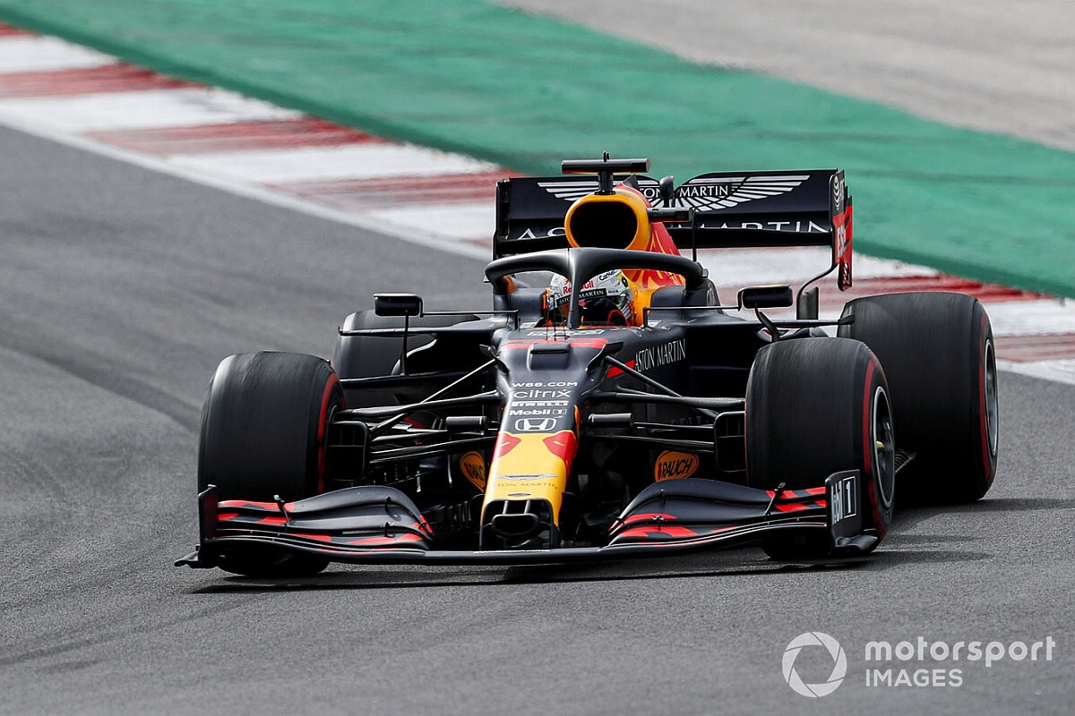 Horner: "Hadden met Verstappen op mediums moeten starten"