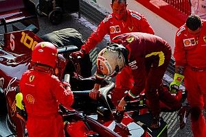Vettel ve las carreras con parrilla invertida en F1 "completamente erróneo"