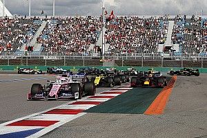 VIDEO: Cómo Checo Pérez ganó 4 lugares en el primer kilómetro en Sochi