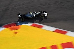 Mercedes, Japonya için güncelleme paketi hazırlıyor