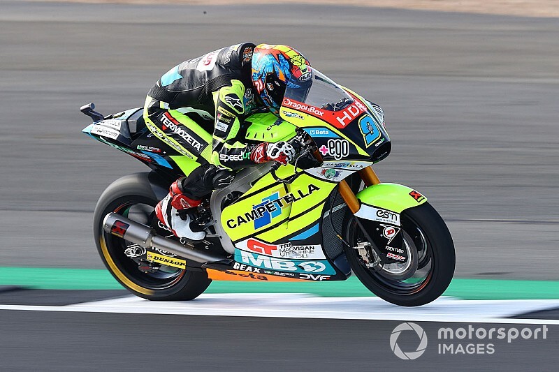 Avustralya Moto2: Pole pozisyonu Navarro'nun