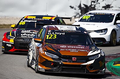 Daniel Lloyd ancora sulla Honda del Brutal Fish Racing Team