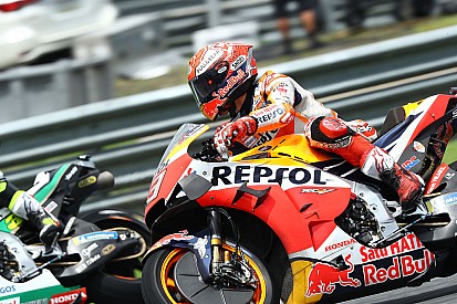 Márquez: “L’obiettivo è il podio, se davanti a Dovi è meglio”