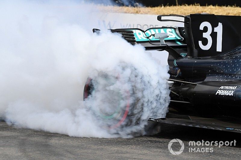Окон вновь сядет за руль Mercedes в октябре