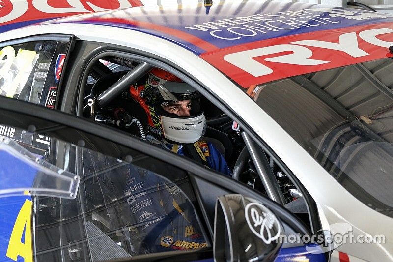 Alexander Rossi, Walkinshaw Andretti United Holden ZB Commodore