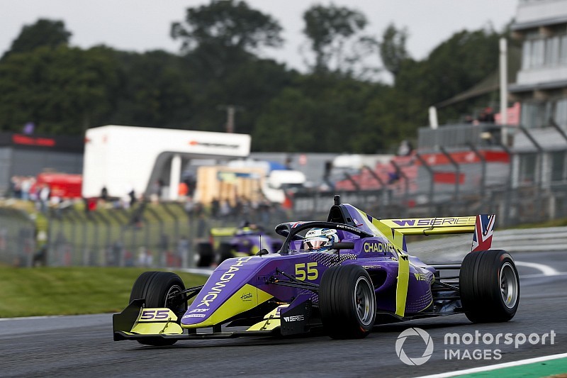 W Series, Brands Hatch: alla Chadwick l'ultima pole