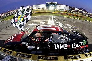 Reddick fuel gamble pays off with Las Vegas Xfinity win