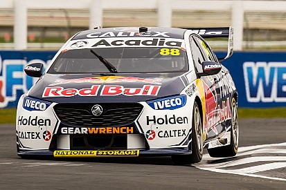 Whincup stripped of Pukekohe podium