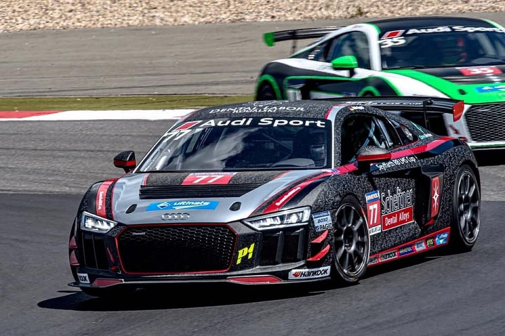 Rogalski mistrzem serii Audi R8 Cup
