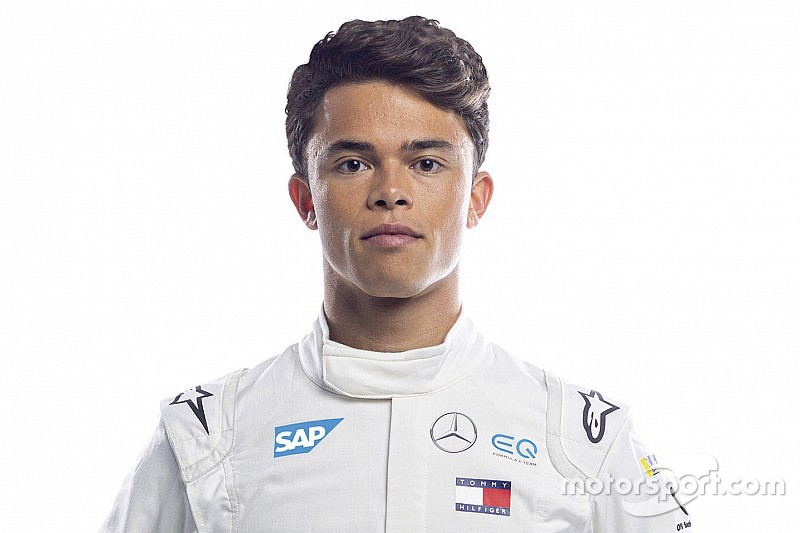 Wolff: "Formula E, De Vries'in Formula 1 hayalini söndürmedi"