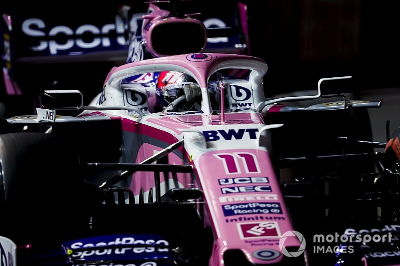 Perez ontloopt gridstraf in GP Rusland na olielek in Singapore