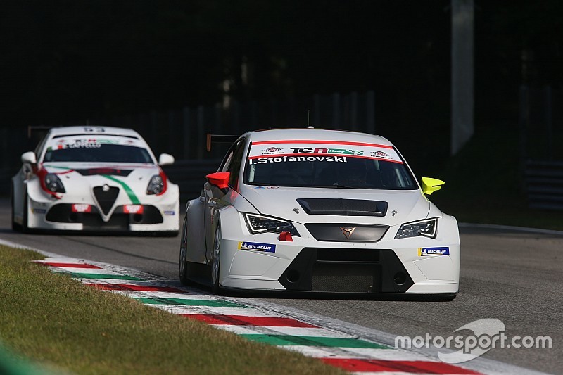 Scalvini beffato dai track limits, la pole position di Gara 1 va a Stefanovski