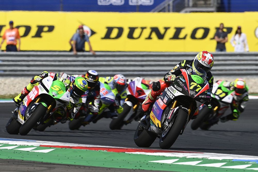 MotoE | Assen: Aegerter e Granado vincono, paura per Pons