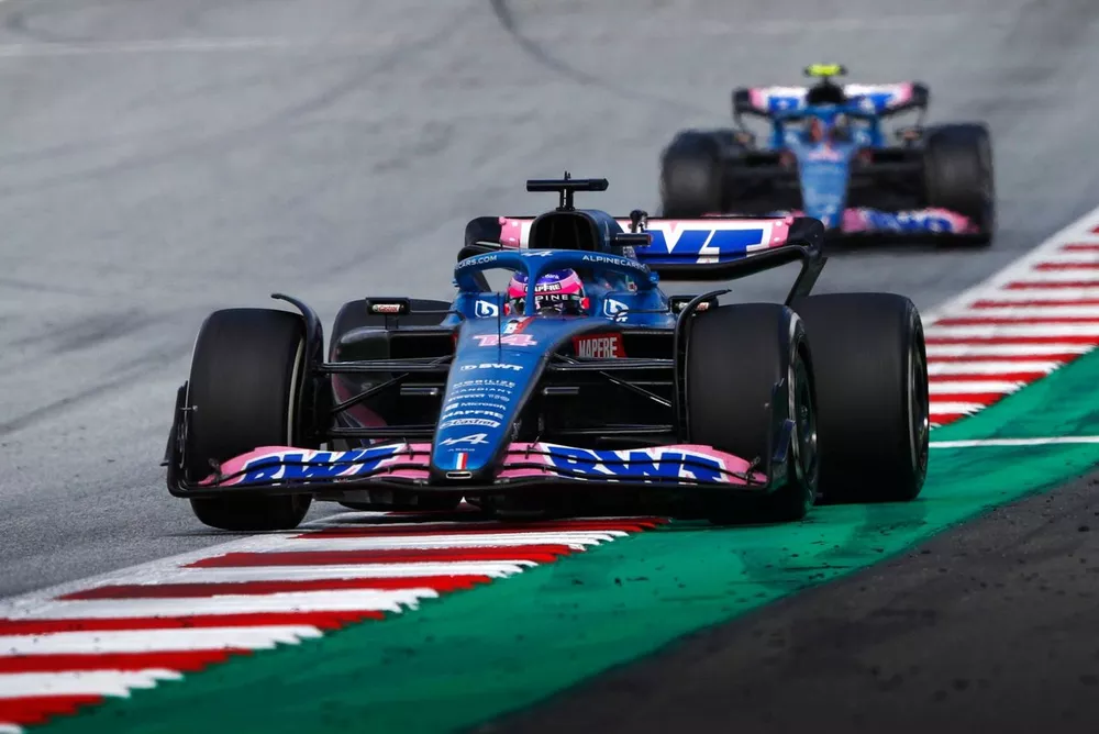 Fernando Alonso, Alpine A522, Esteban Ocon, Alpine A522