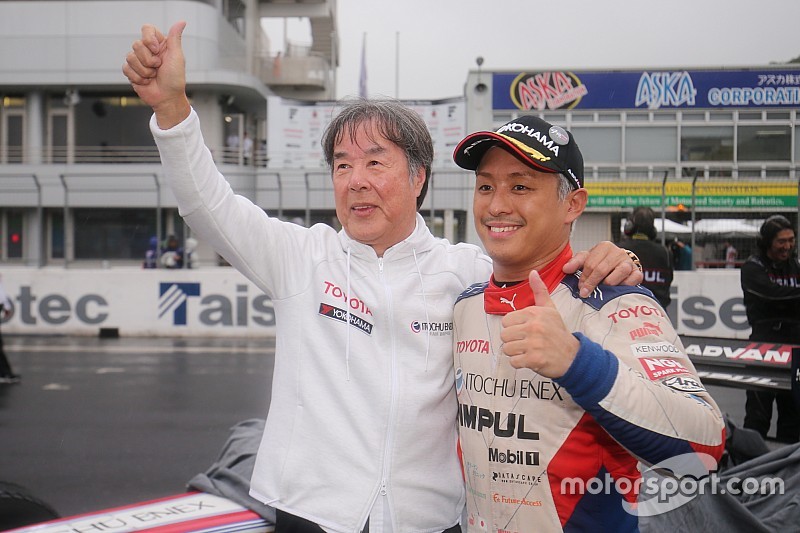 Super Formula Okayama: Sekiguchi terdepan di balapan basah