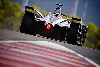 Alejandro Agag contrario alle quattro ruote motrici in Formula E