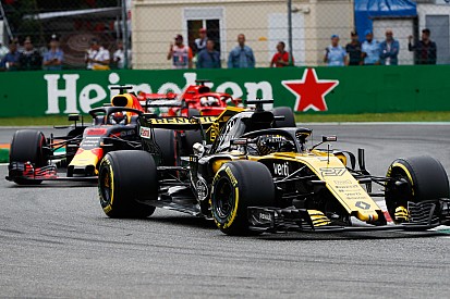 Hulkenberg, Ricciardo'yu yenerek yeteneğini ispatlamayı hedefliyor